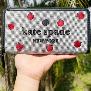 Kate Spade Ella Apple Toss Embroidered Large Continental Zip Wallet Black Multi